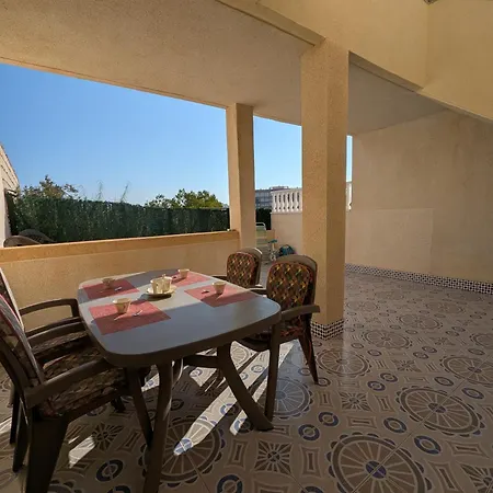 Apartamento R-66-A-B Pisos La Mata *