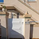 R-66-a-b Pisos La Mata Апартаменты