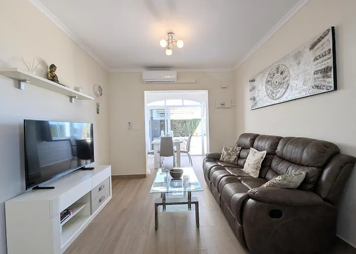 R-66-a-b Pisos La Mata * Torrevieja