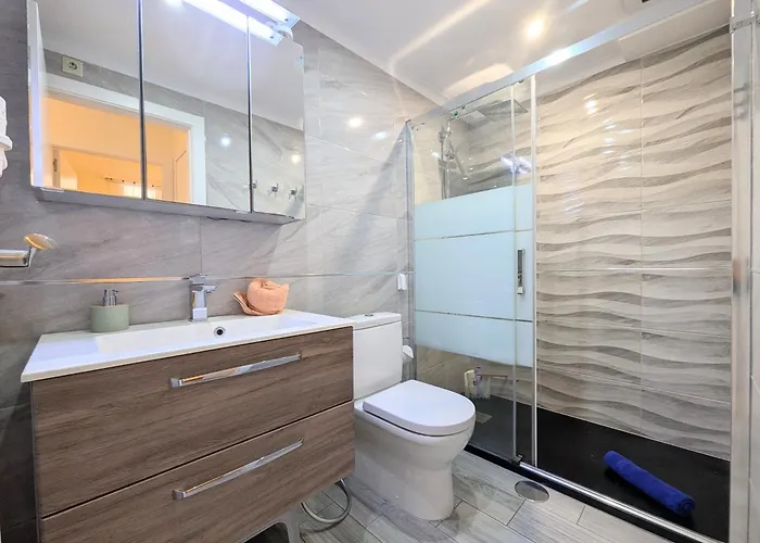 R-66-a-b Pisos La Mata Apartment