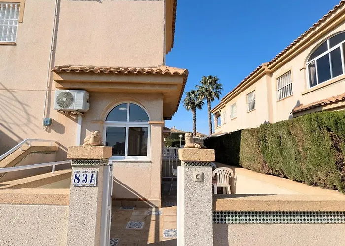 R-66-a-b Pisos La Mata Apartment